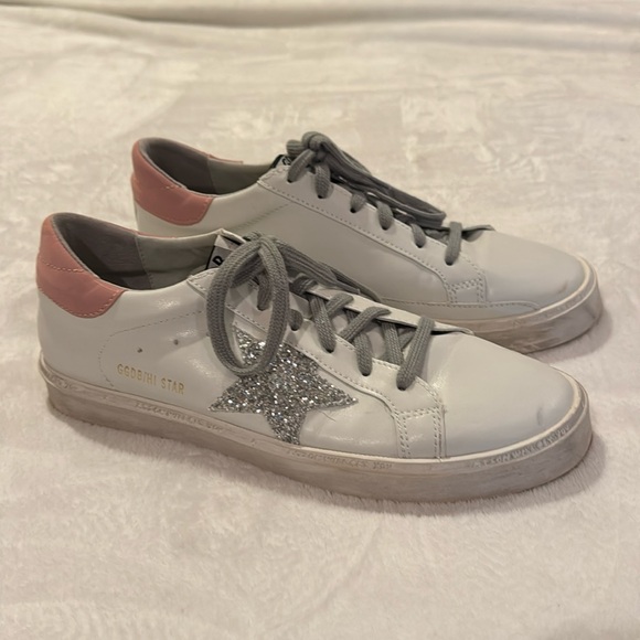 Golden Goose Deluxe Brand Superstar Low-Top Sneakers - Picture 1 of 12